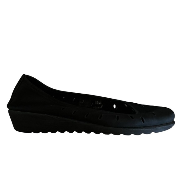 THE FLEXX Black Suede Perforated Flat - Picture 1 of 10